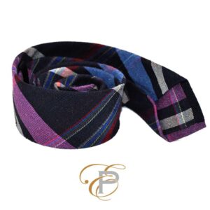 Blauw wollen stropdas – Pelucio blauwe stropdas met dessin